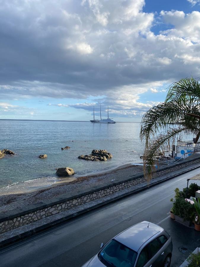 Casa Nicole Fronte Mare Villa Giardini Naxos Luaran gambar
