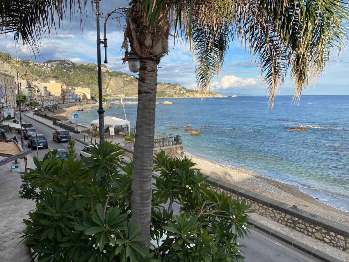 Casa Nicole Fronte Mare Villa Giardini Naxos Luaran gambar